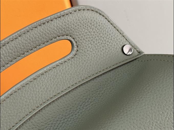 2025228Y1060P203439370