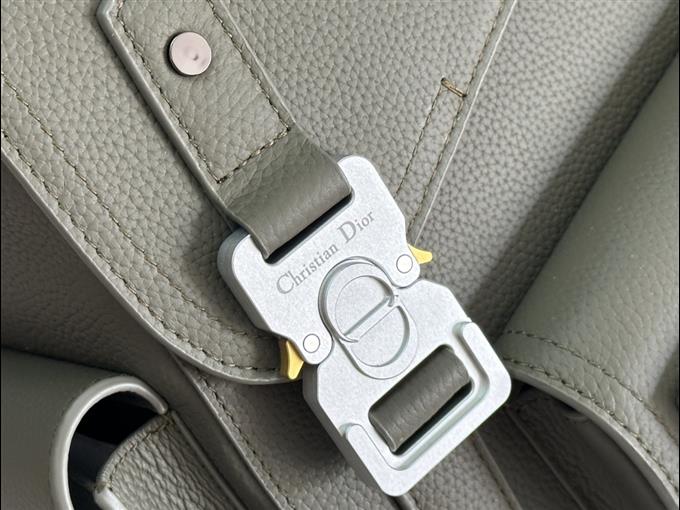 2025228Y1060P203439385