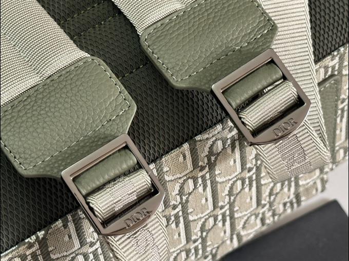 2025228Y420P203439699