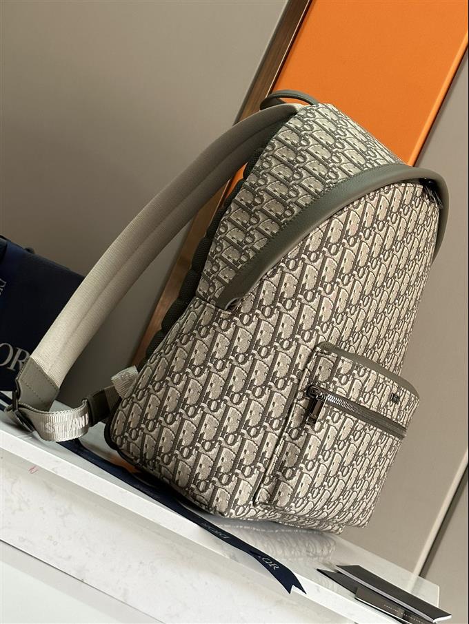 2025228Y450P203439746