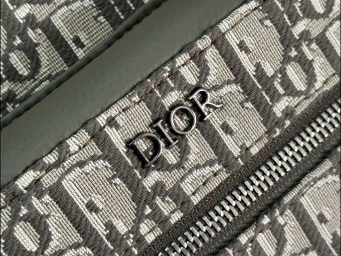 2025228Y450P203439777