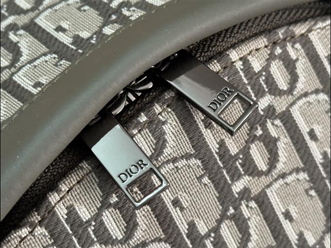 2025228Y450P203439792