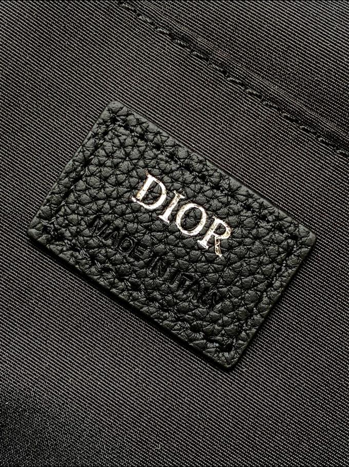 2025228Y500P203438579