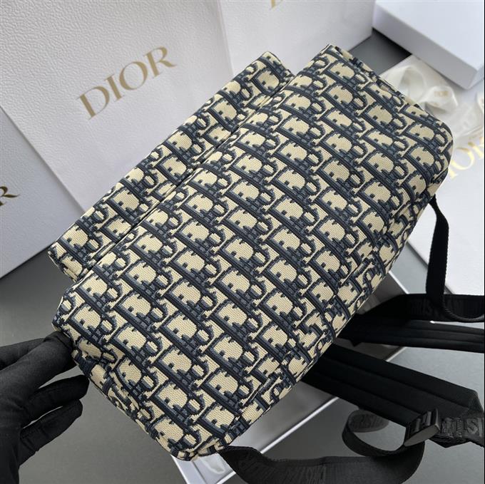 2025228Y550P203354349