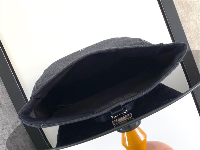 2025228Y550P203431902