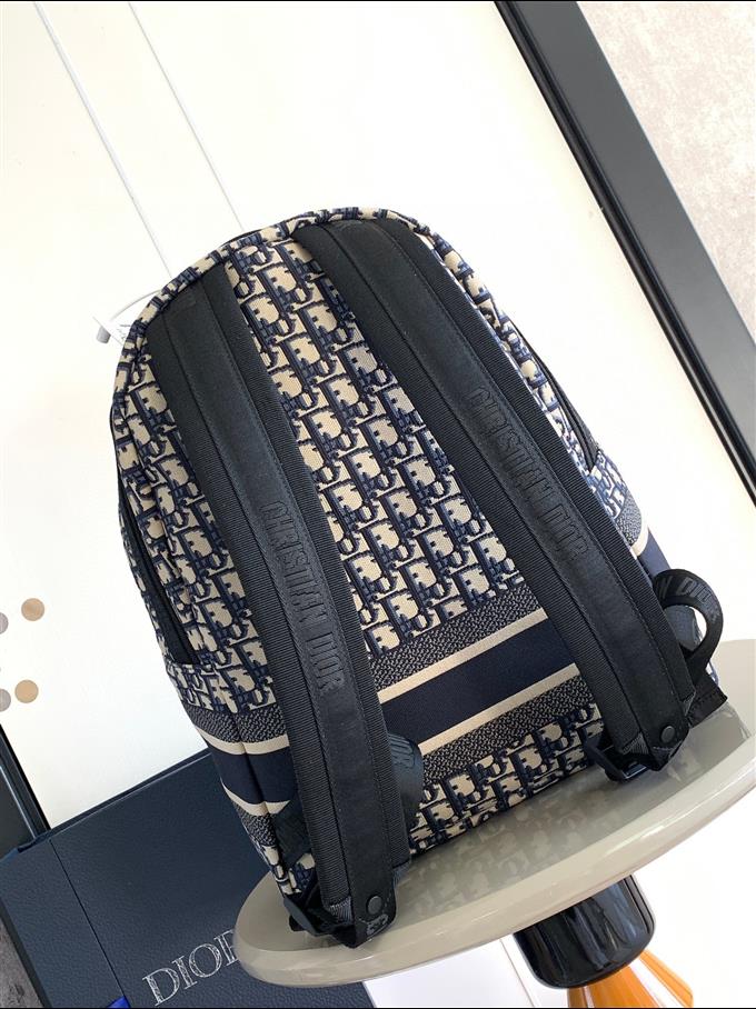 2025228Y550P203432122