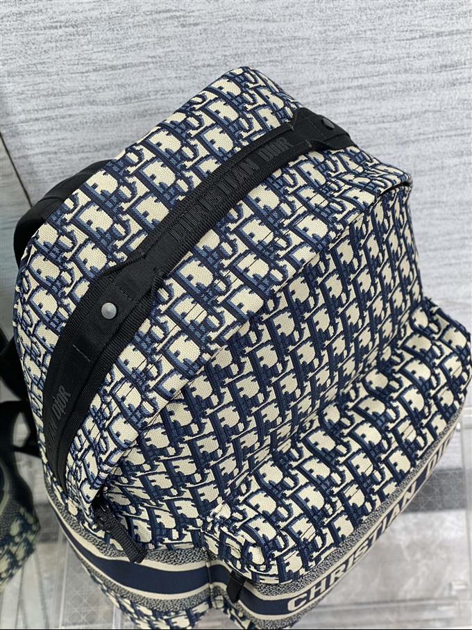 2025228Y600P203354726