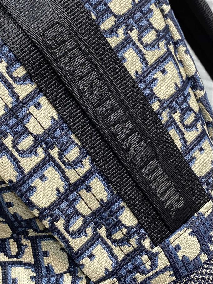 2025228Y600P203354758