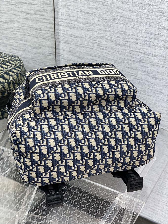 2025228Y600P203354805