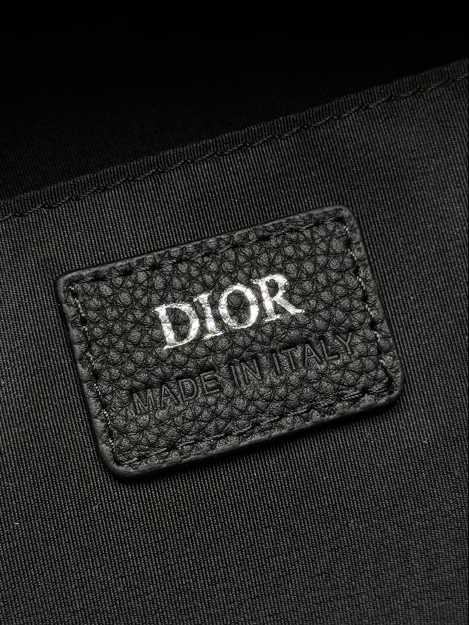 2025228Y600P203432902