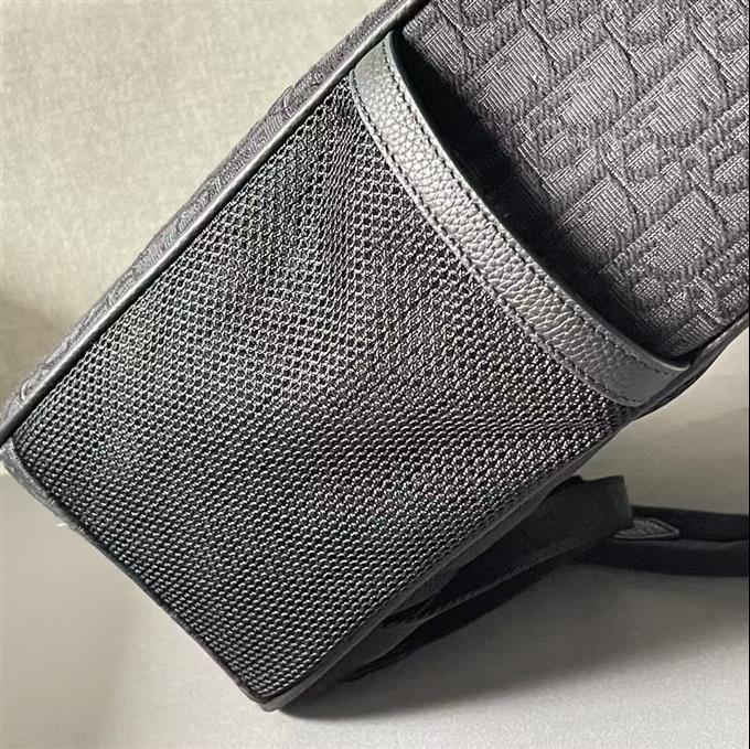 2025228Y650P20335832