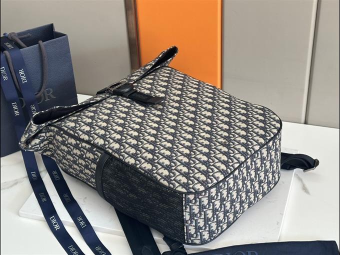 2025228Y650P203441779