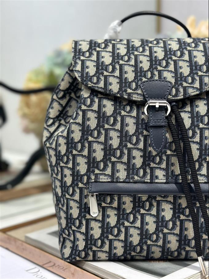 2025228Y750P203355213