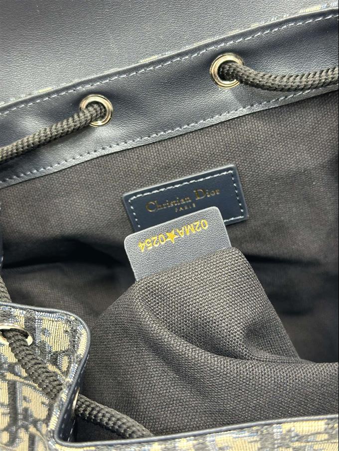 2025228Y750P203355260