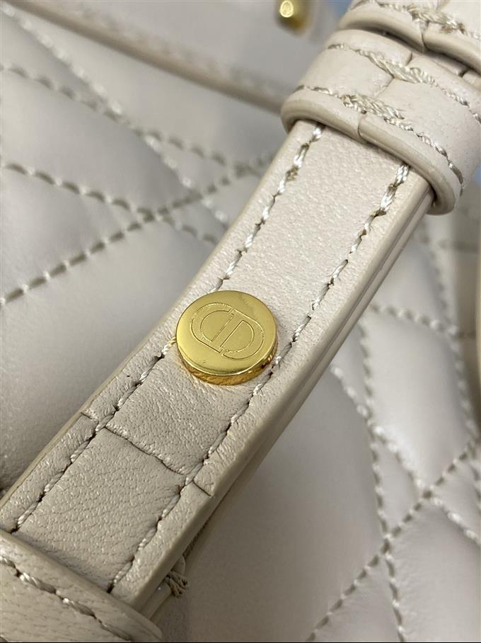 2025228Y800P20335219