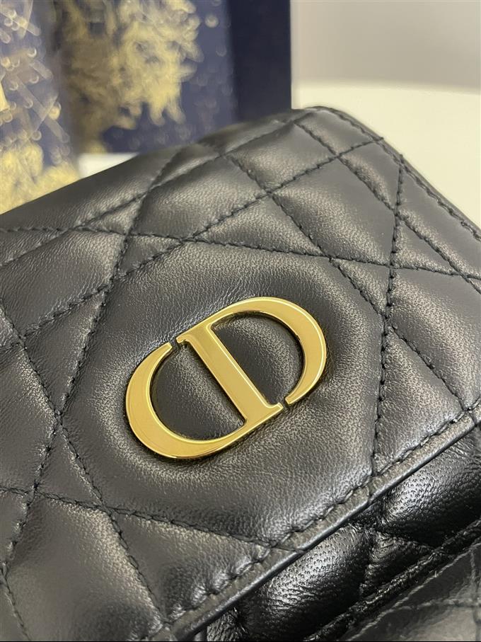 2025228Y800P203357245