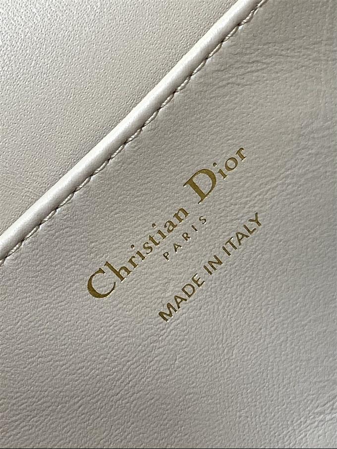 2025228Y880P20335319