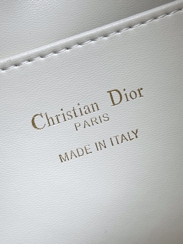 2025228Y880P203436575