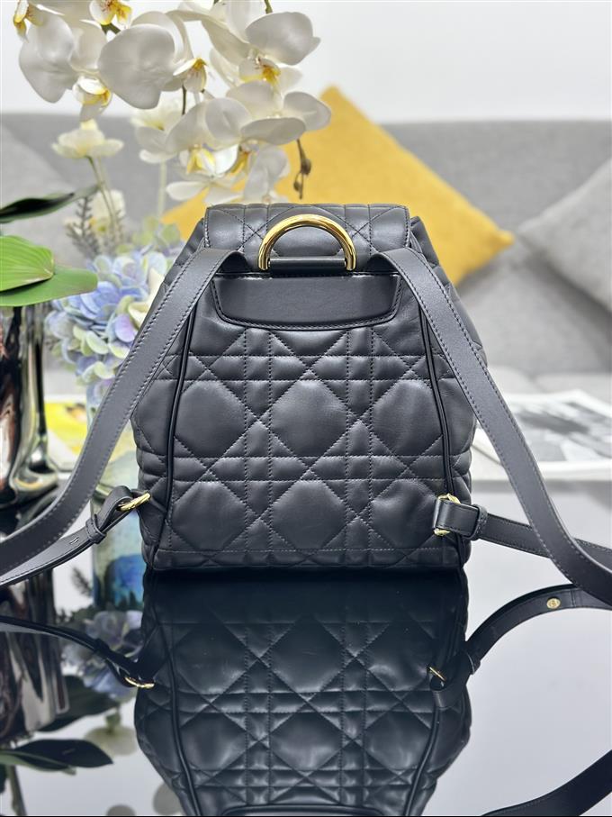 2025228Y880P203436764