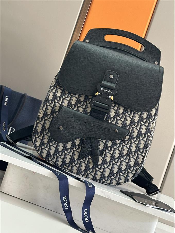 2025228Y900P203443700