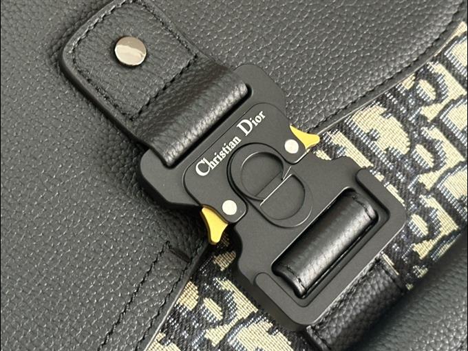 2025228Y900P203443764