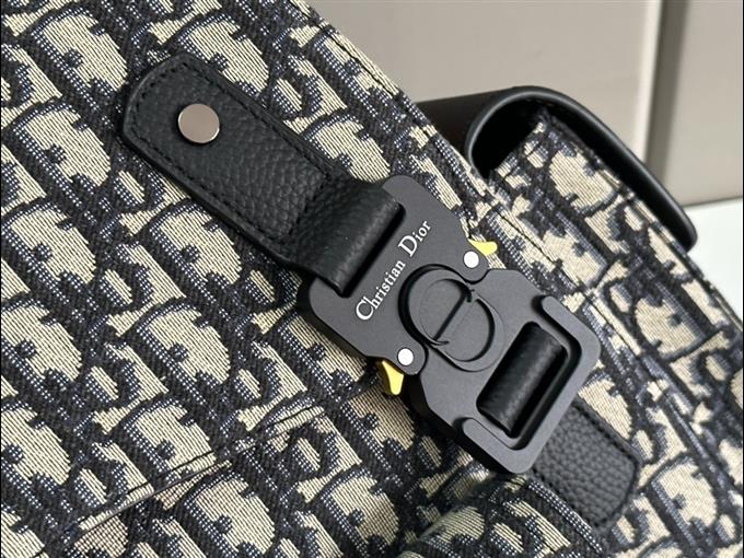 2025228Y960P203444349