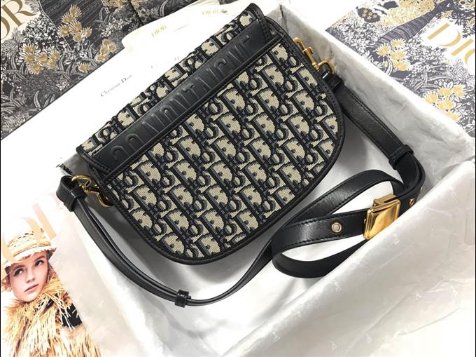 2025228Y600P21013624