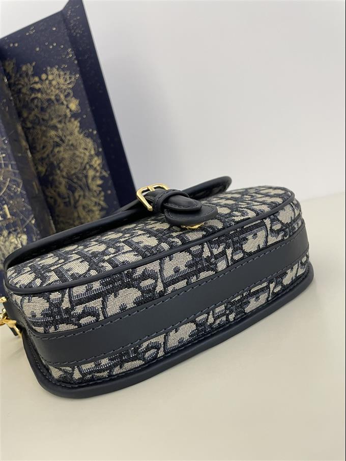 2025228Y600P21014248