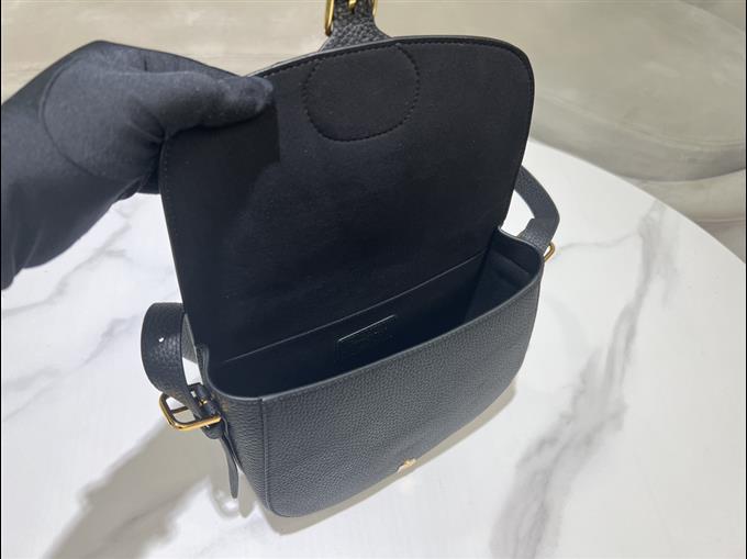 2025228Y600P21014980