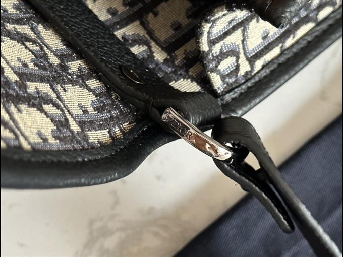 2025228Y600P21027243