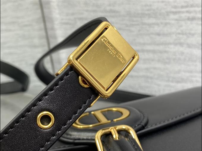 2025228Y620P21015655