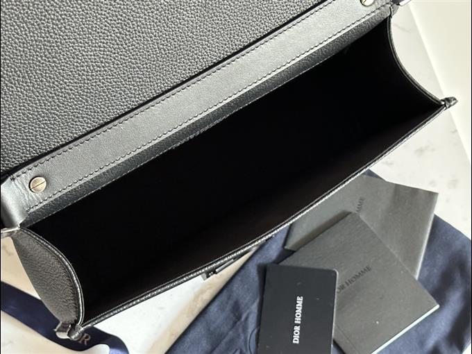 2025228Y650P21027415