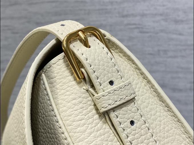 2025228Y680P21017211