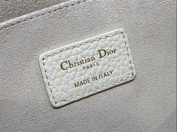 2025228Y680P21017273