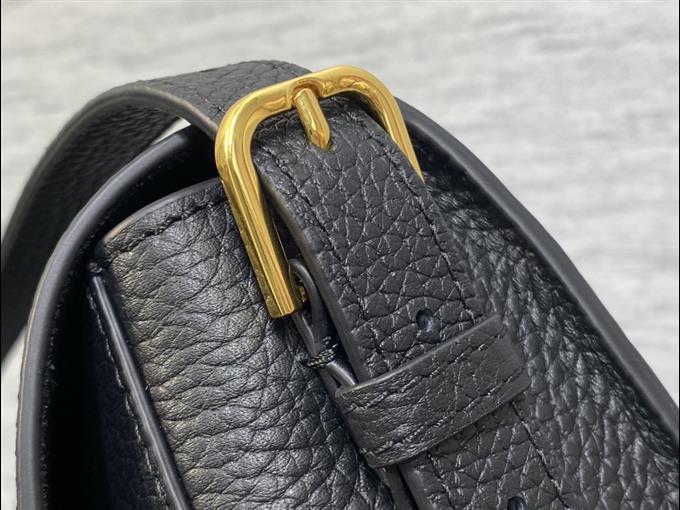 2025228Y680P21017352