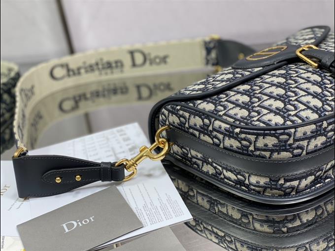 2025228Y680P21017667