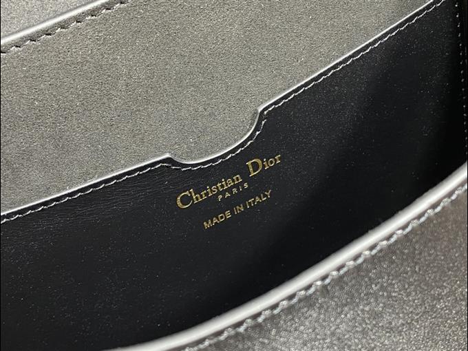 2025228Y730P21018430