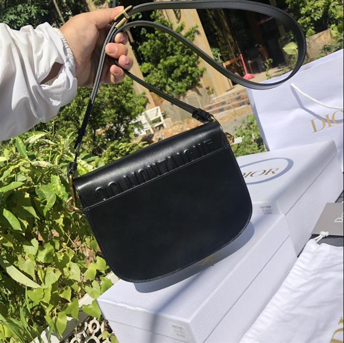 2025228Y880P21010810