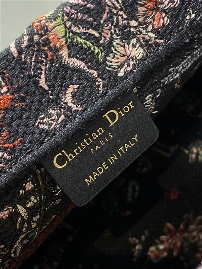 2025228Y450P212149930