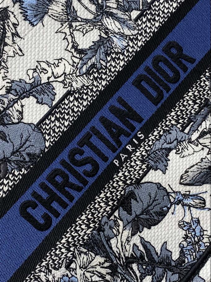 2025228Y450P212150105