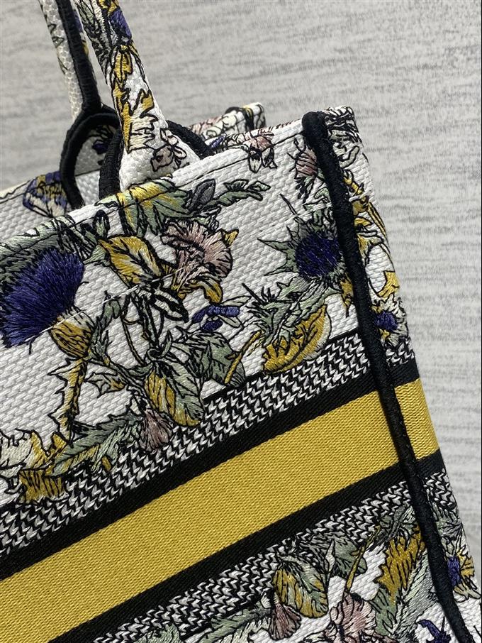 2025228Y450P212150310