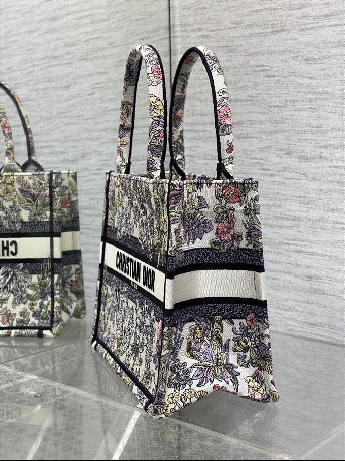 2025228Y450P212150752