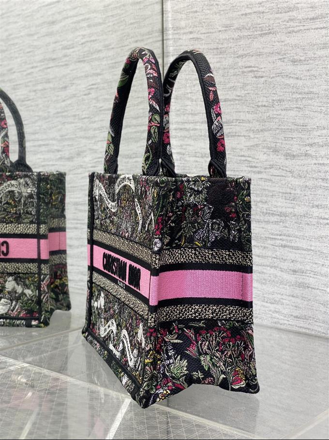 2025228Y450P21215136