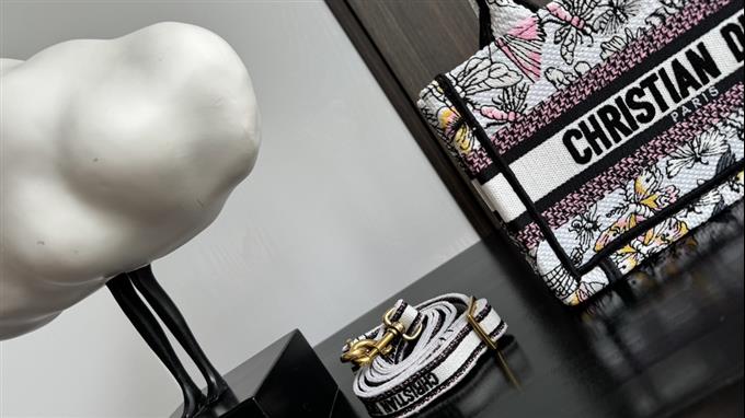 2025228Y480P203759310