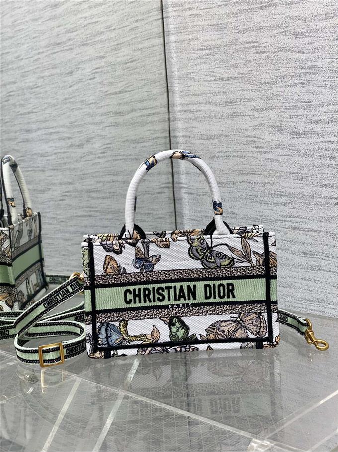 2025228Y480P203759703