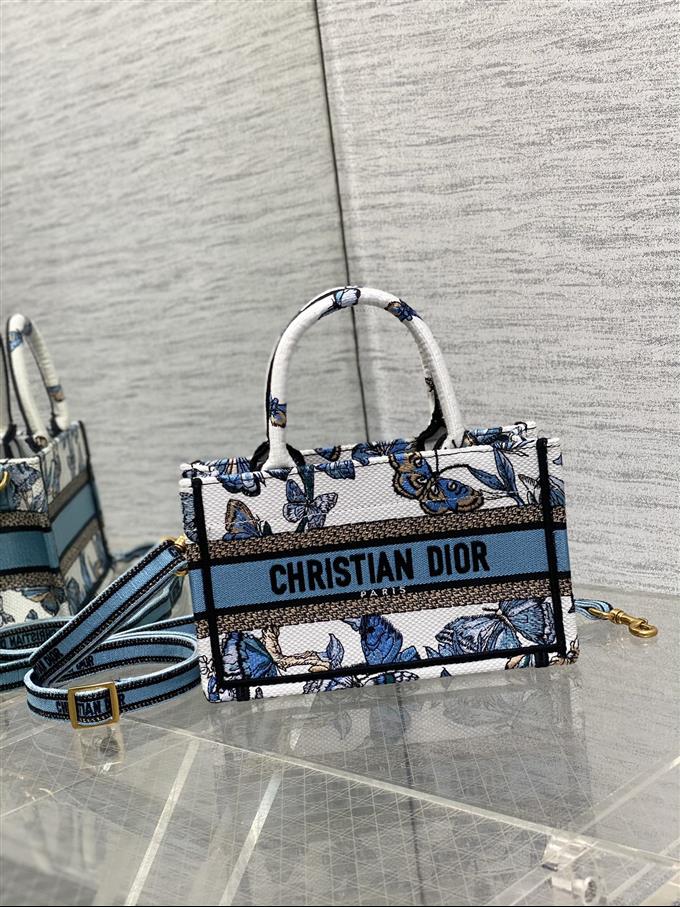 2025228Y480P203759845