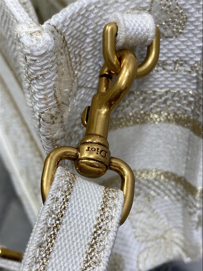 2025228Y480P212135542