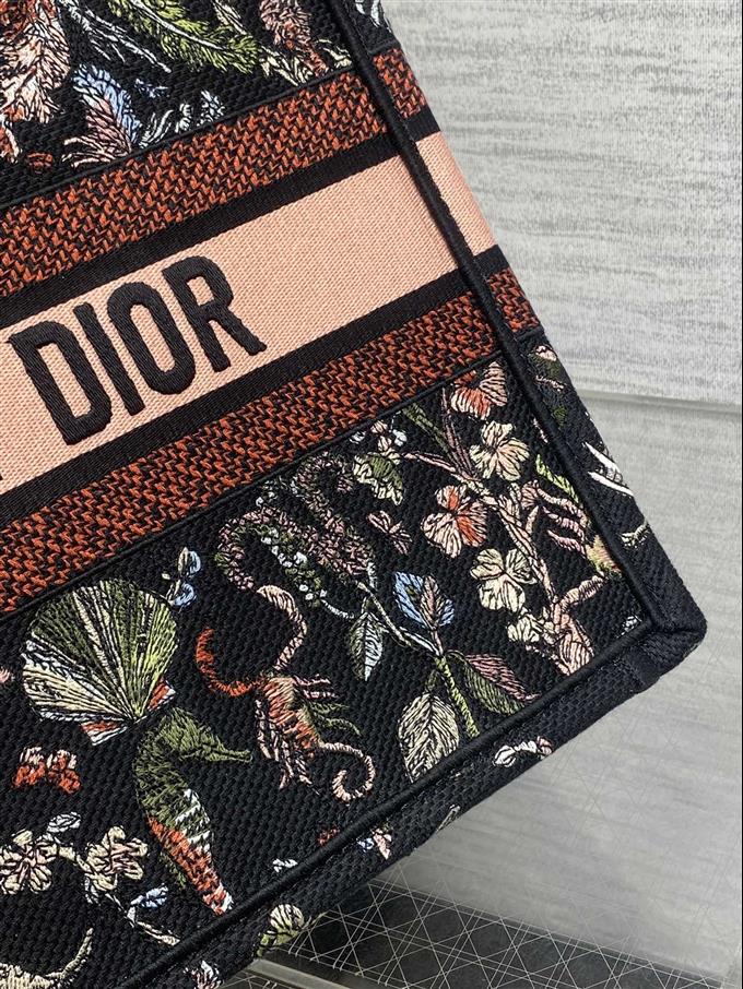 2025228Y500P212152691