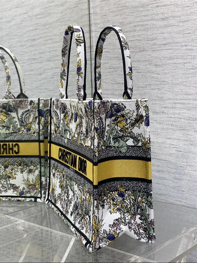 2025228Y500P21215322