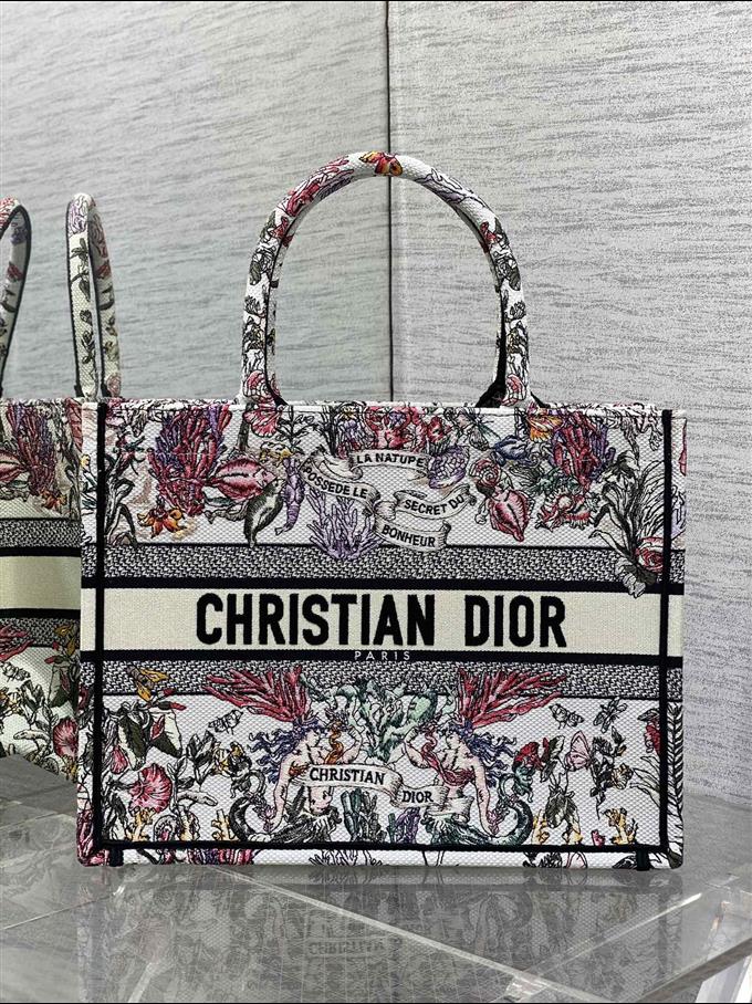 2025228Y500P212153524